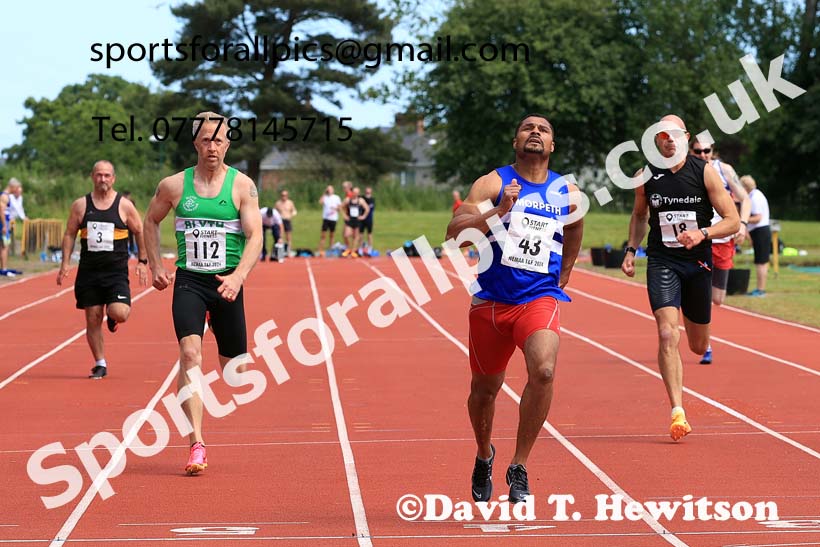 Mens 100 metres, 2024 NE Masters Track and Field Champs., Monkton Stadium, Jarrow.  Photo: David T. Hewitson/Sports for All Pics